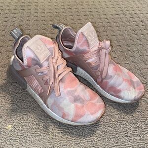 Womens Adidas Sneakers